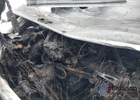 2007 Maserati Quattroporte Base Automatic/Executive Gt Automatic/Sport Gt Automatic из США, поврежденный, VIN ZAMFE39A170031787